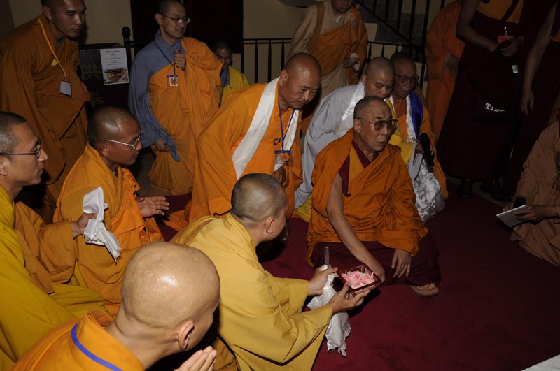 dalailamaEvry_019