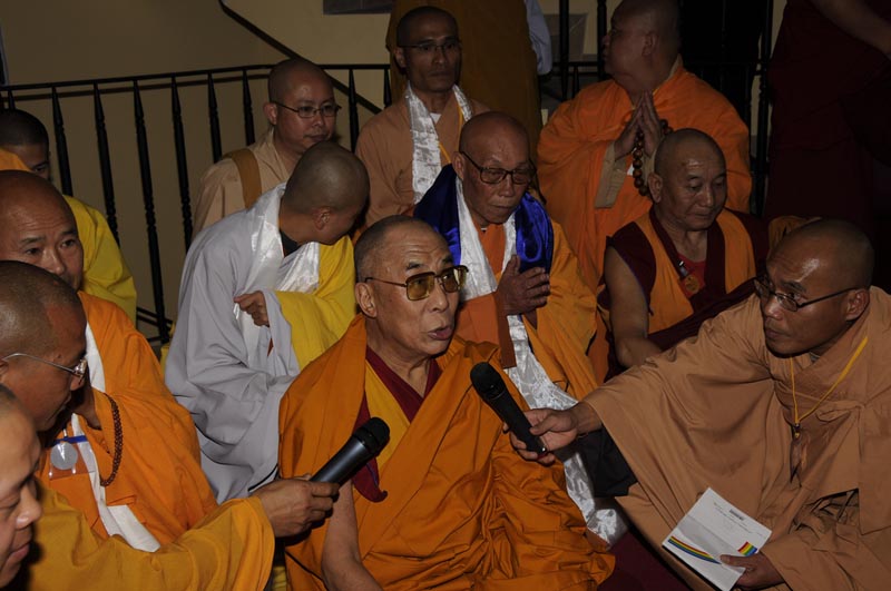 dalailamaEvry_020
